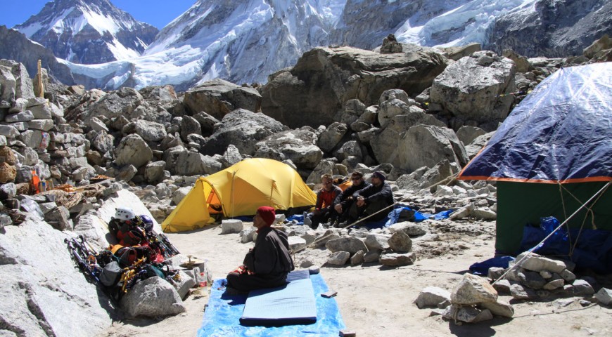 finish-mt-pumori-expedition