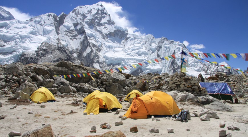 finish-mt-pumori-expedition