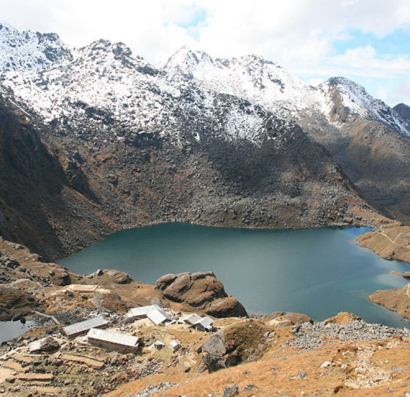 gokyo-lake-trekking