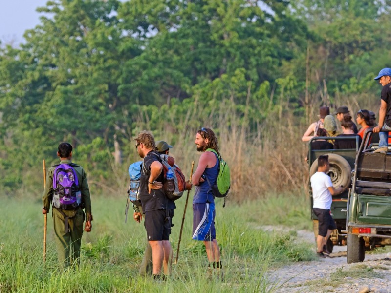 kathmandu-chitawan-national-park-pokhara-tour-1