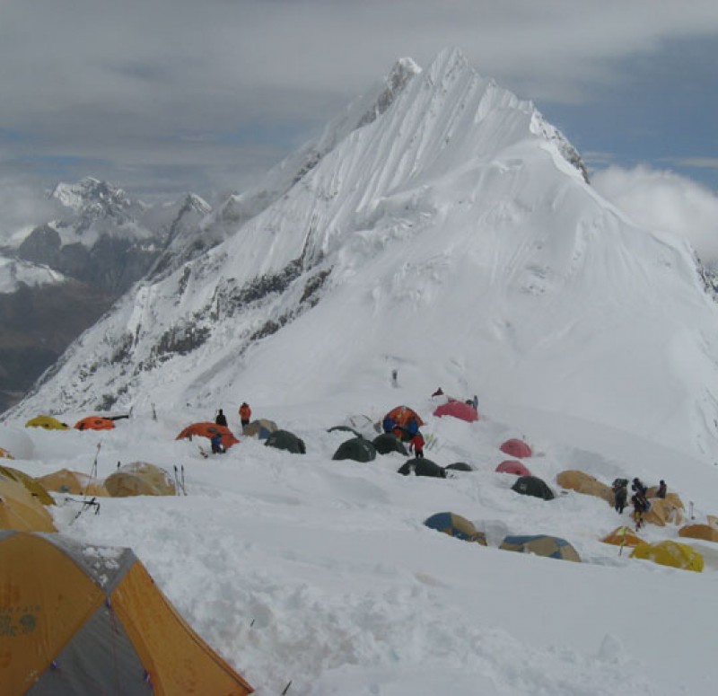 mt-manaslu-8163-m-expedition-nepal