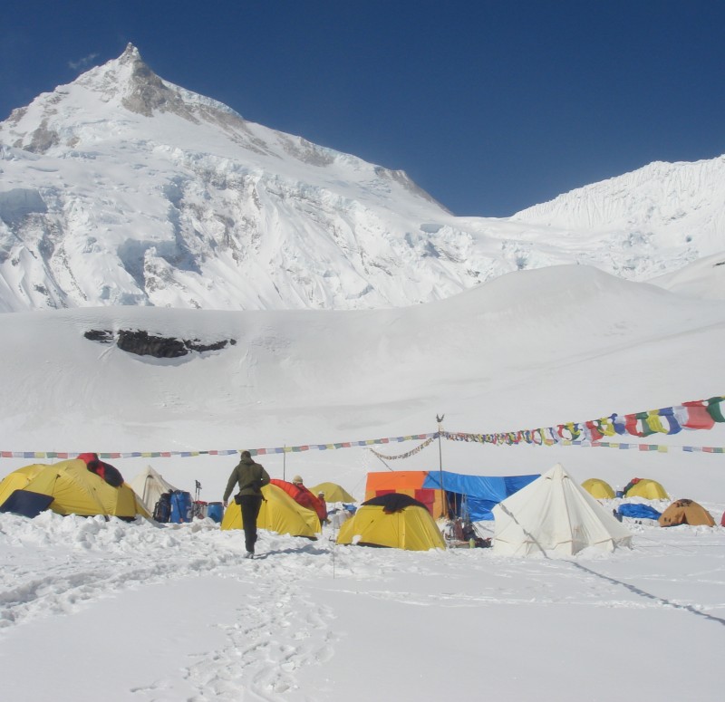 mt-manaslu-8163-m-expedition-nepal