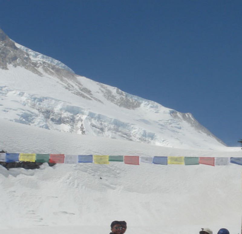 mt-manaslu-8163-m-expedition-nepal