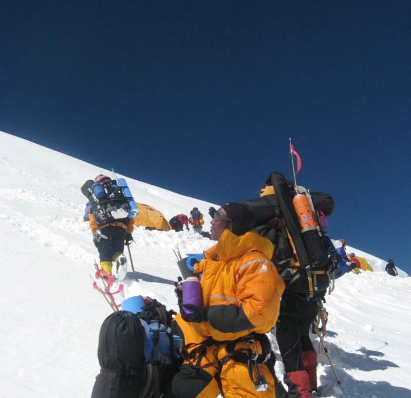 mt-manaslu-8163-m-expedition-nepal