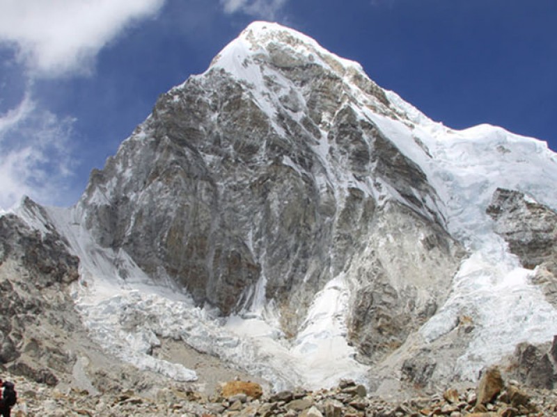 mt-pumori-7161-m-expedition-nepal
