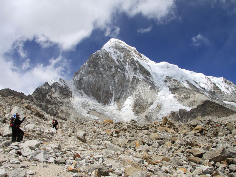 mt-pumori-7161-m-expedition-nepal