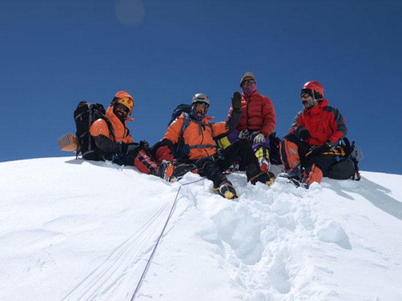 mt-pumori-7161-m-expedition-nepal