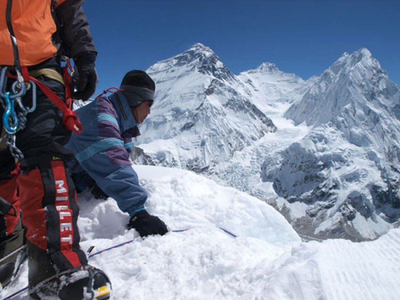 mt-pumori-7161-m-expedition-nepal