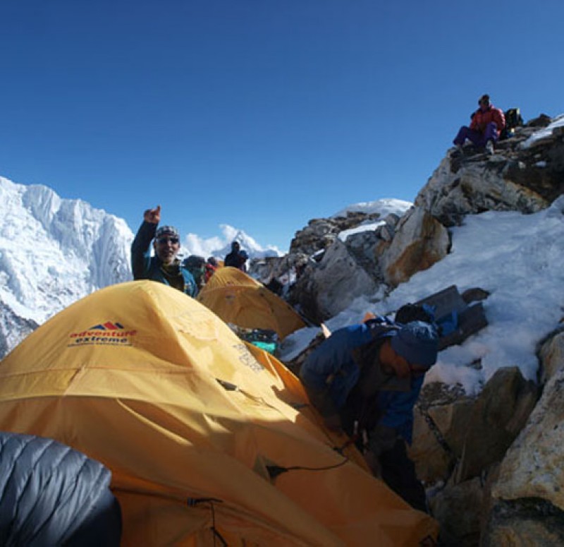 mt-pumori-7161-m-expedition-nepal